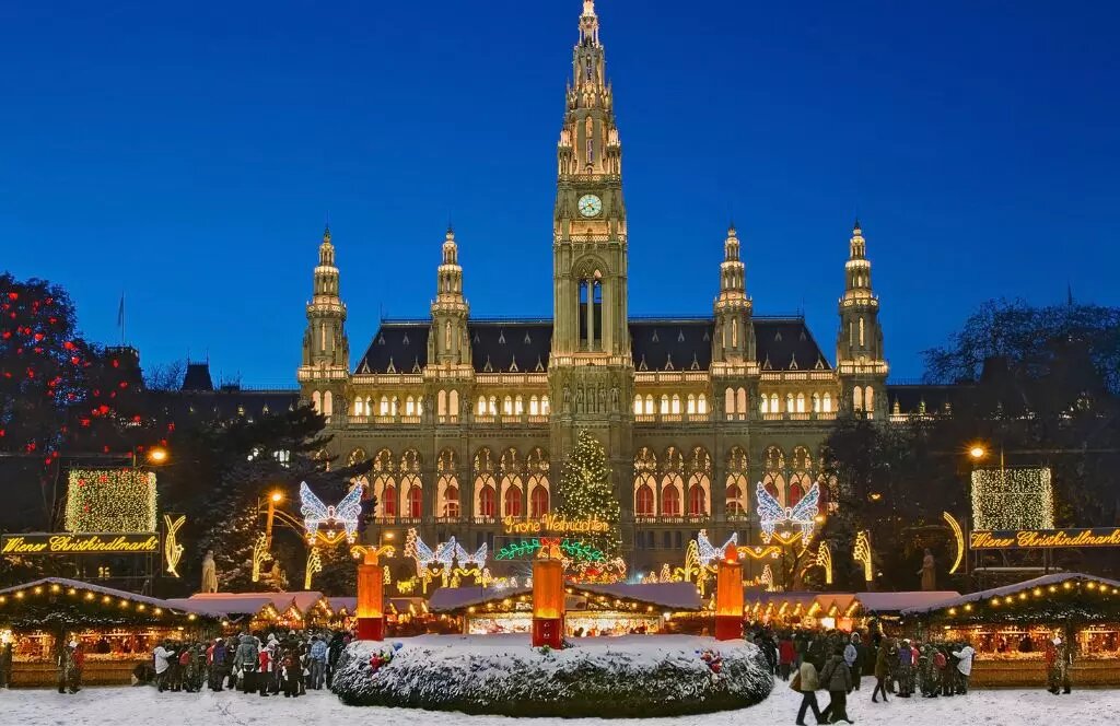 چگونه سرمای سخت به موتور اقتصادی شهرها تبدیل میشود؟ 12 چگونه سرمای سخت به موتور رشد اقتصادی شهرها تبدیل میشود