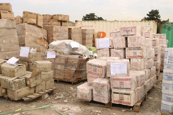 کشف ۲.۱ همت کالای قاچاق و ۱.۵ همت کالای احتکار شده در سال جاری 1 کشف ۲.۱ همت کالای قاچاق و ۱.۵ همت کالای احتکار شده در سال جاری