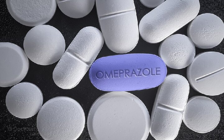 کپسول امپرازول 20 برای چیست؟ | عوارض خطرناک امپرازول و عوارض قطع ناگهانی امپرازول 2 کپسول امپرازول 20 برای چیست؟ | عوارض خطرناک امپرازول و عوارض قطع ناگهانی امپرازول