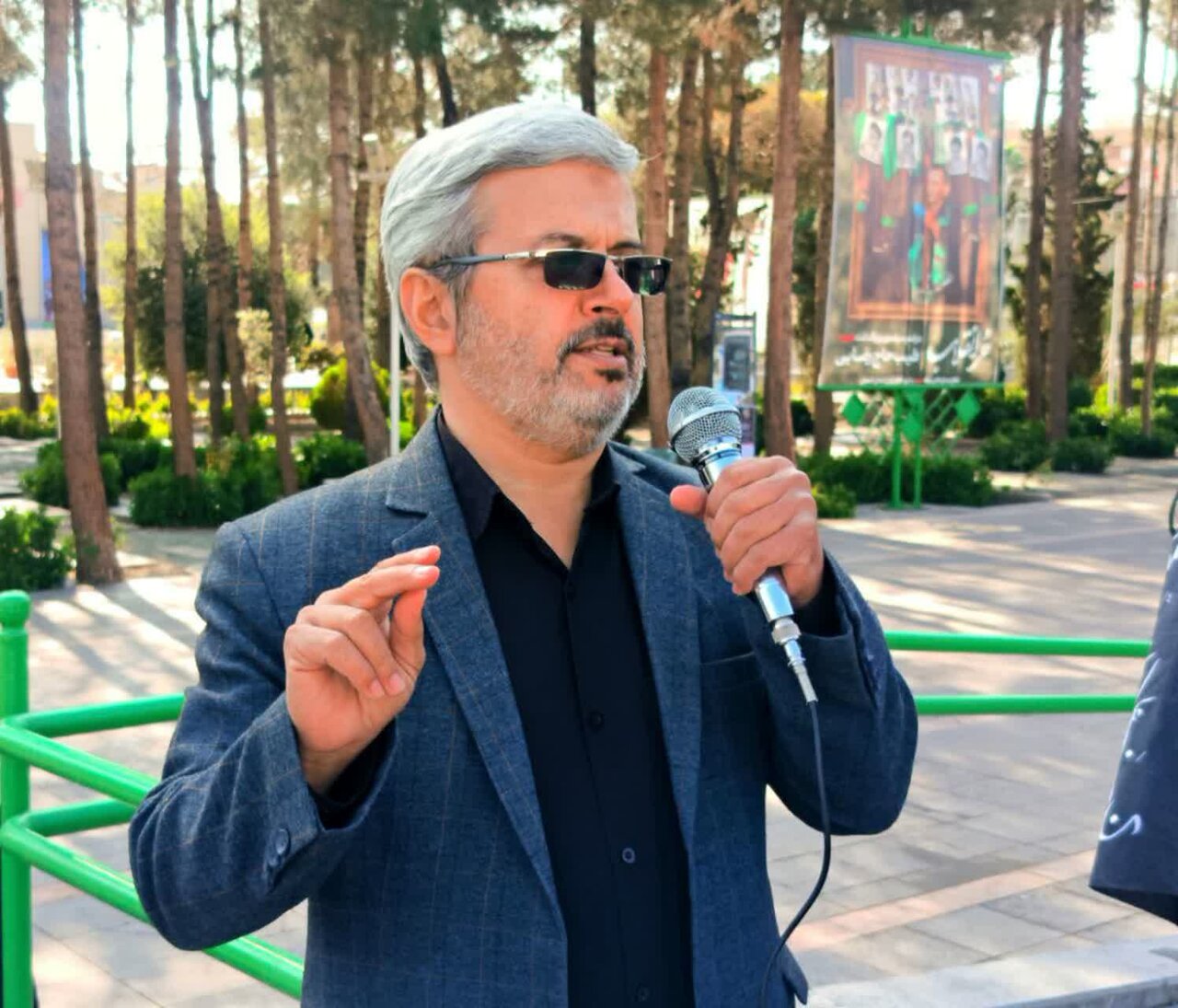 بازخوانی شخصیت و نقشآفرینی سردار دلها در تربیت نسل جدید انقلاب اسلامی 1 بازخوانی شخصیت و نقشآفرینی سردار دلها در تربیت نسل جدید انقلاب اسلامی