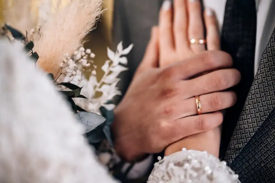 شناخت پیش از ازدواج؛ چراغی برای عبور از تاریکی تردیدها 2 شناخت پیش از ازدواج؛ چراغی برای عبور از تاریکی تردیدها