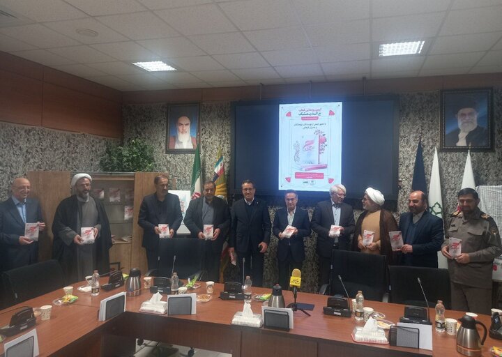 از فرصت کمنظیر بازآفرینی ذهن و رفتار تا رکورد تازه پرفروشترین انیمیشن تاریخ سینمای ایران 7 پیگیر ثبت ملی «روز اندیمشک» هستیم/ باید رشادت ایثارگری مردم روایت شود