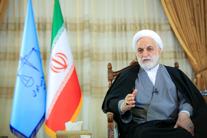 از پیام ۲۲ اندیشمند و نخبه جهان اسلام تا ۴۷ سال نقشآفرینی و شکوفایی بانوان در پرتو انقلاب 2 دعوت رئیس قوه قضاییه از مردم برای حضور در راهپیمایی ۲۲ بهمن