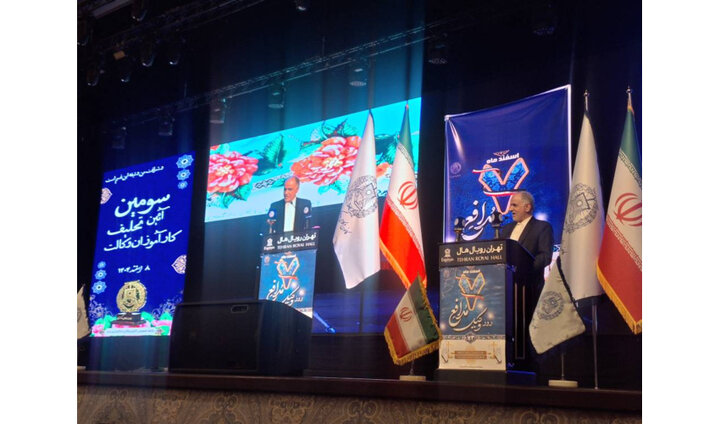 استقلال وکلا مورد تأکید قوای سهگانه است 1 استقلال وکلا مورد تأکید قوای سهگانه است