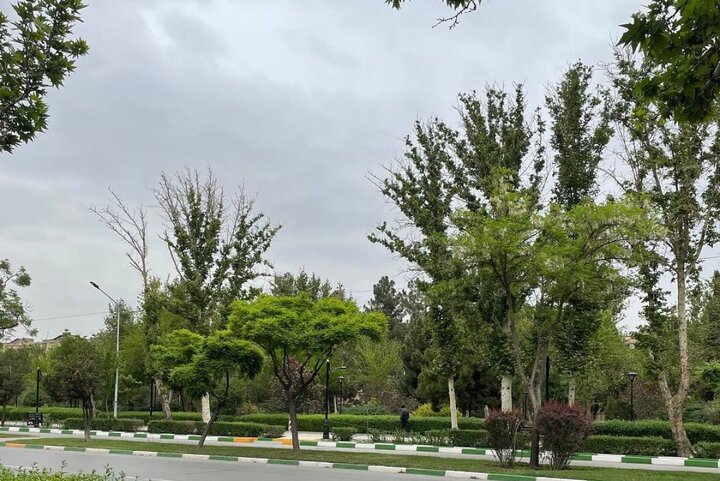 تشدید وزش باد و ماندگاری توده هوای سرد پدیده غالب در اصفهان است