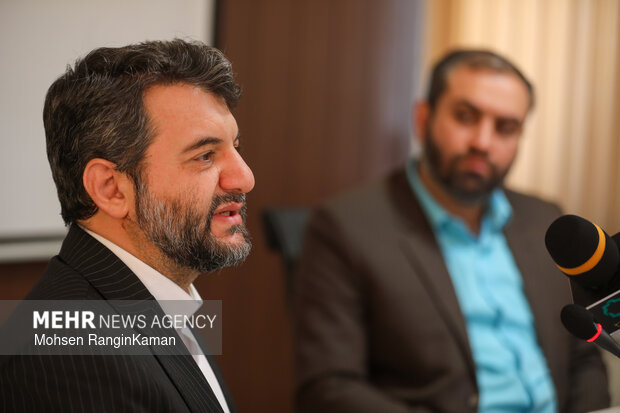 حجتالله عبدالملکی: اروپا از تحریم ایران ۲۰۰ میلیارد دلار ضرر کرد 1 حجتالله عبدالملکی: اروپا از تحریم ایران ۲۰۰ میلیارد دلار ضرر کرد