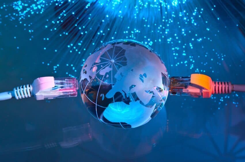 سرقت دیجیتال؛ جرم پنهان عصر اینترنت 2 سرقت دیجیتال؛ جرم پنهان عصر اینترنت