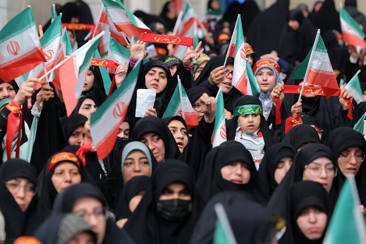 صعود ملیپوش ایران به صدر ردهبندی دوی سرعت ۲۰۲۶ آسیا / جادویی برای رشد و توانمندی فرزندان 1 بازتعریف هویت و جایگاه اجتماعی زنان در تفکر انقلاب اسلامی