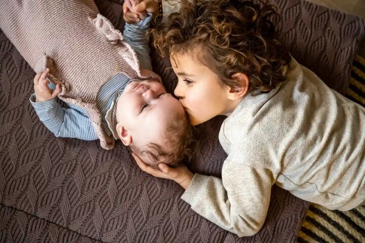 هر کودک، سرمایهای ارزشمند برای خانواده است 2 هر کودک، سرمایهای ارزشمند برای خانواده است