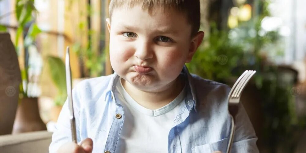 چاقی و کبد چرب؛ تهدید خاموش کودکان امروز 1 چاقی و کبد چرب؛ تهدید خاموش کودکان امروز