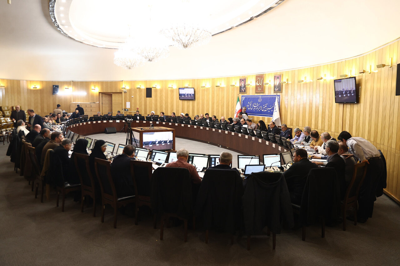 کمیسیون تلفیق مجلس برای افزایش منابع وام ازدواج و فرزندآوری چه اقداماتی انجام داد؟ 1 کمیسیون تلفیق مجلس برای افزایش منابع وام ازدواج و فرزندآوری چه اقداماتی انجام داد؟