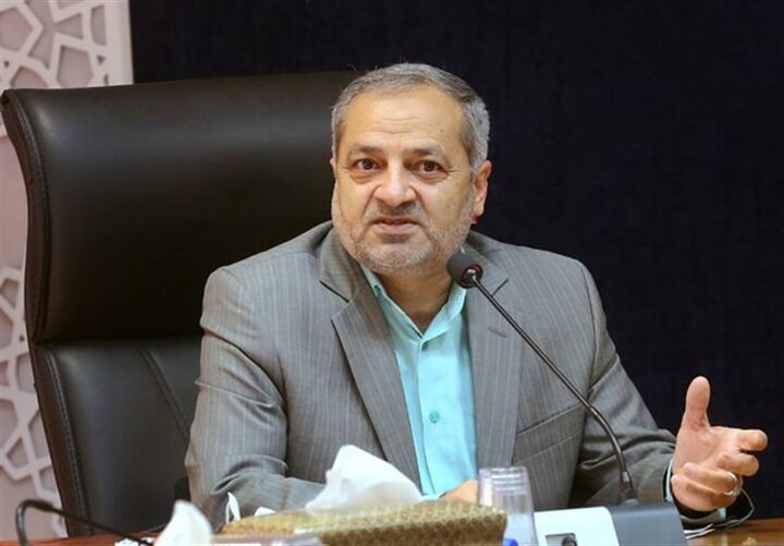 از راهاندازی سامانه «اربعین» تا تجهیز ۱۲ هزار مدرسه به نیروگاه خورشیدی 3 حضور مردم در بدرقه تاریخی رهبر شهید باید در کتابهای درسی ثبت و ماندگار شود