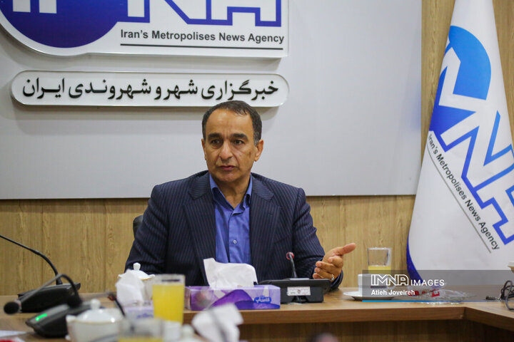 استقرار ۶۷ تیم امدادی و نظارتی در مسیر زاینده‌رود و منابع آبی اصفهان برای پیشگیری از حوادث