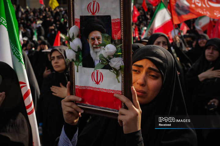 پدر رفت و دلتنگی تا ابد هم‌نشین ما شد