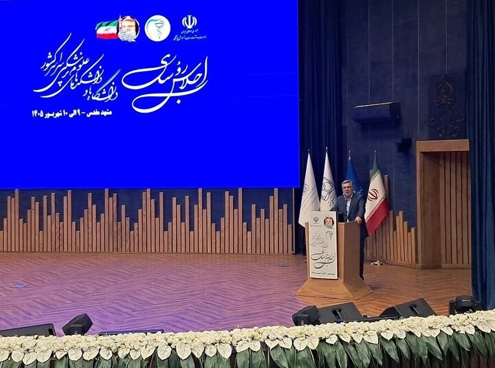 نظام سلامت در بحرانها و جنگها عیار خود را نشان داده است 1 نظام سلامت در بحرانها و جنگها عیار خود را نشان داده است