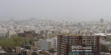 آلودگی هوای اصفهان امروز دوشنبه ۴ آبان + جدول شاخص کیفیت هوا به تفکیک مناطق