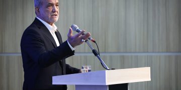 سرمایه اصلی کشور انسان‌ها هستند/ هدف، آموزشِ صحیح است نه ساختن ساختمان