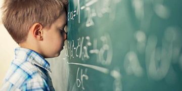 چالش‌های پنهان تحصیل؛ از افت کیفیت یادگیری تا تهدید سلامت روان دانش‌آموزان